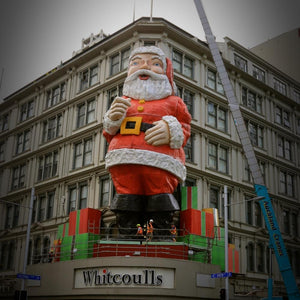 Auckland Santa Whitcoulls Building Queen Street