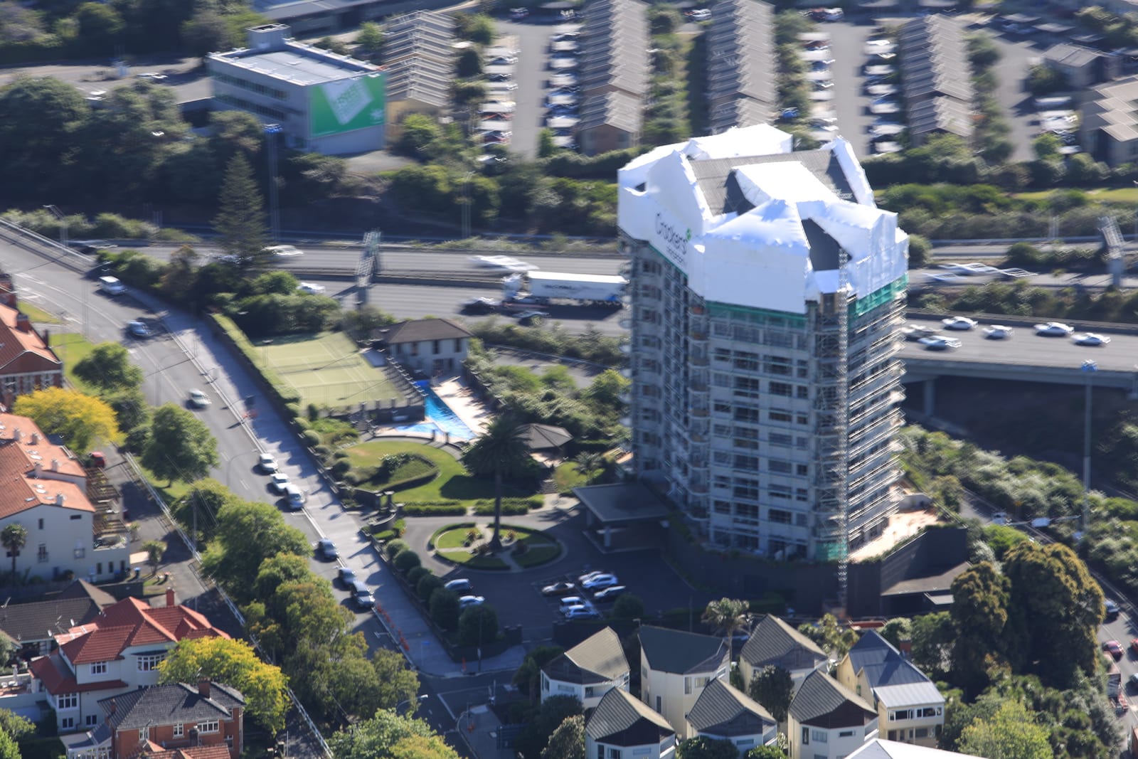 Phoenix Gardens Apartments — photo 2